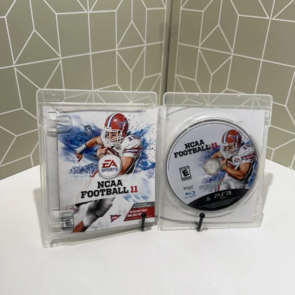 NCAA Football 11 2011 (Playstation 3)‎ Complete